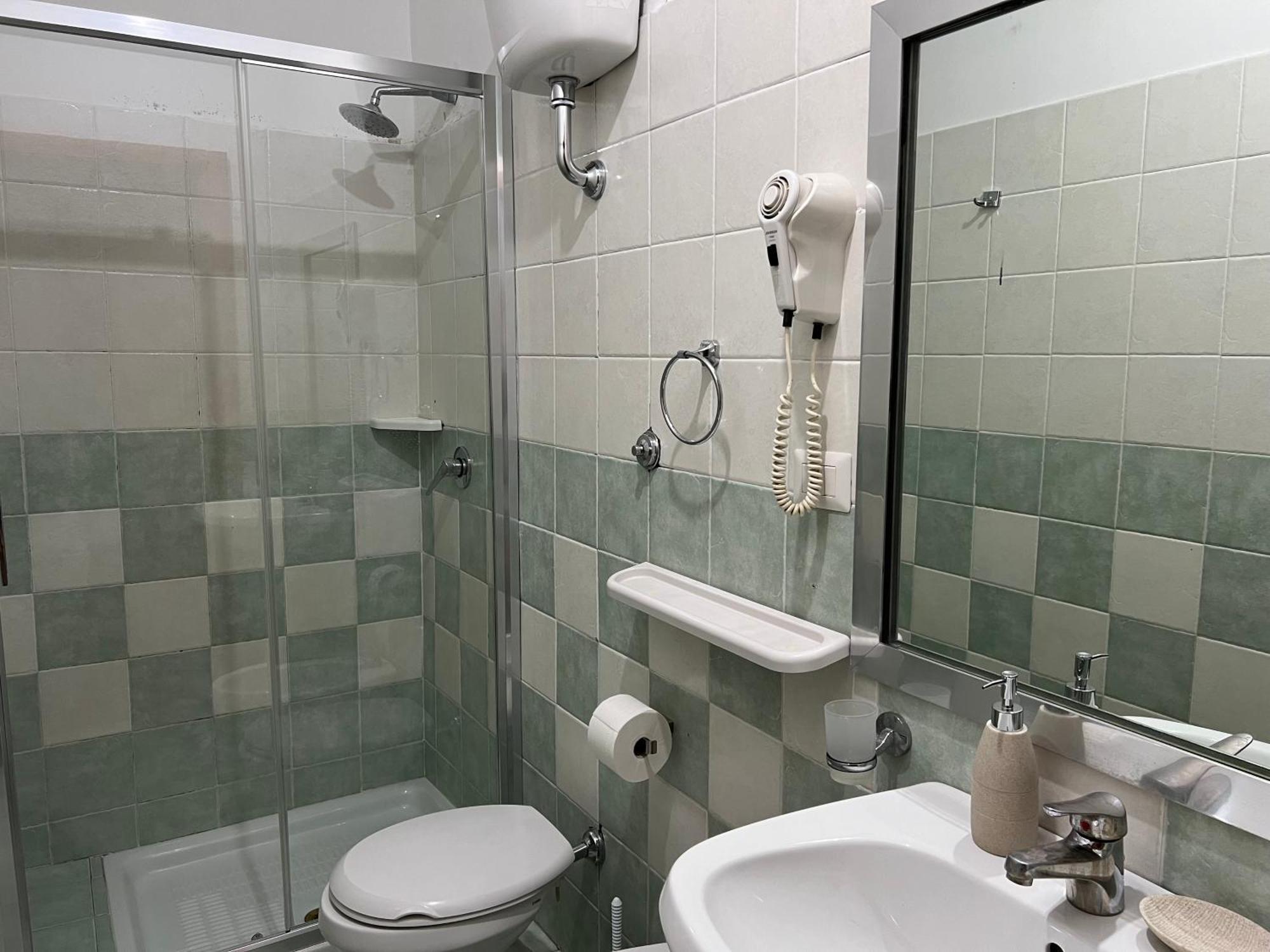 Golden Ratio Hotel Rome Bagian luar foto