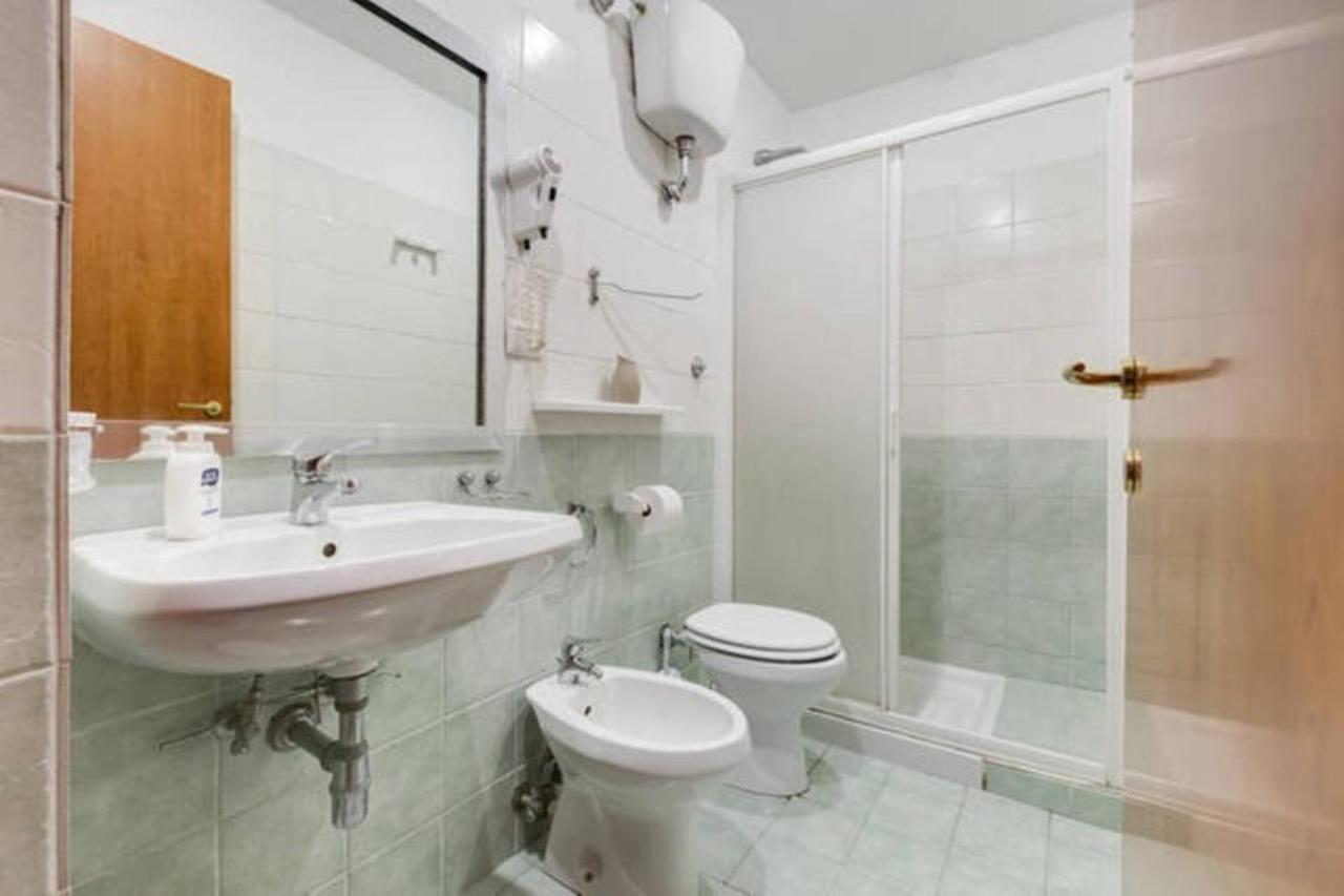 Golden Ratio Hotel Rome Ruang foto